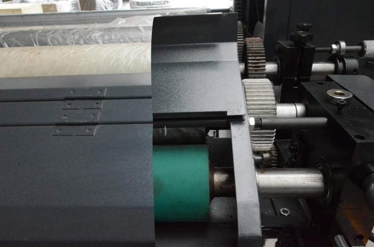 ماشین چاپ با اندازه گیری سفارشی با سیستم کنترل تنش مغناطیسی