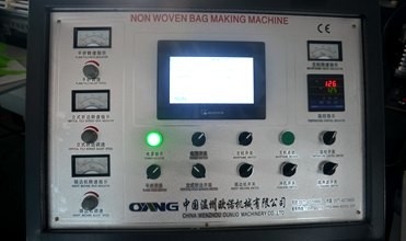 PLC کنترل جعبه غیر بافته کیسه ساخت ماشین برای دسته کیسه قابل استفاده مجدد